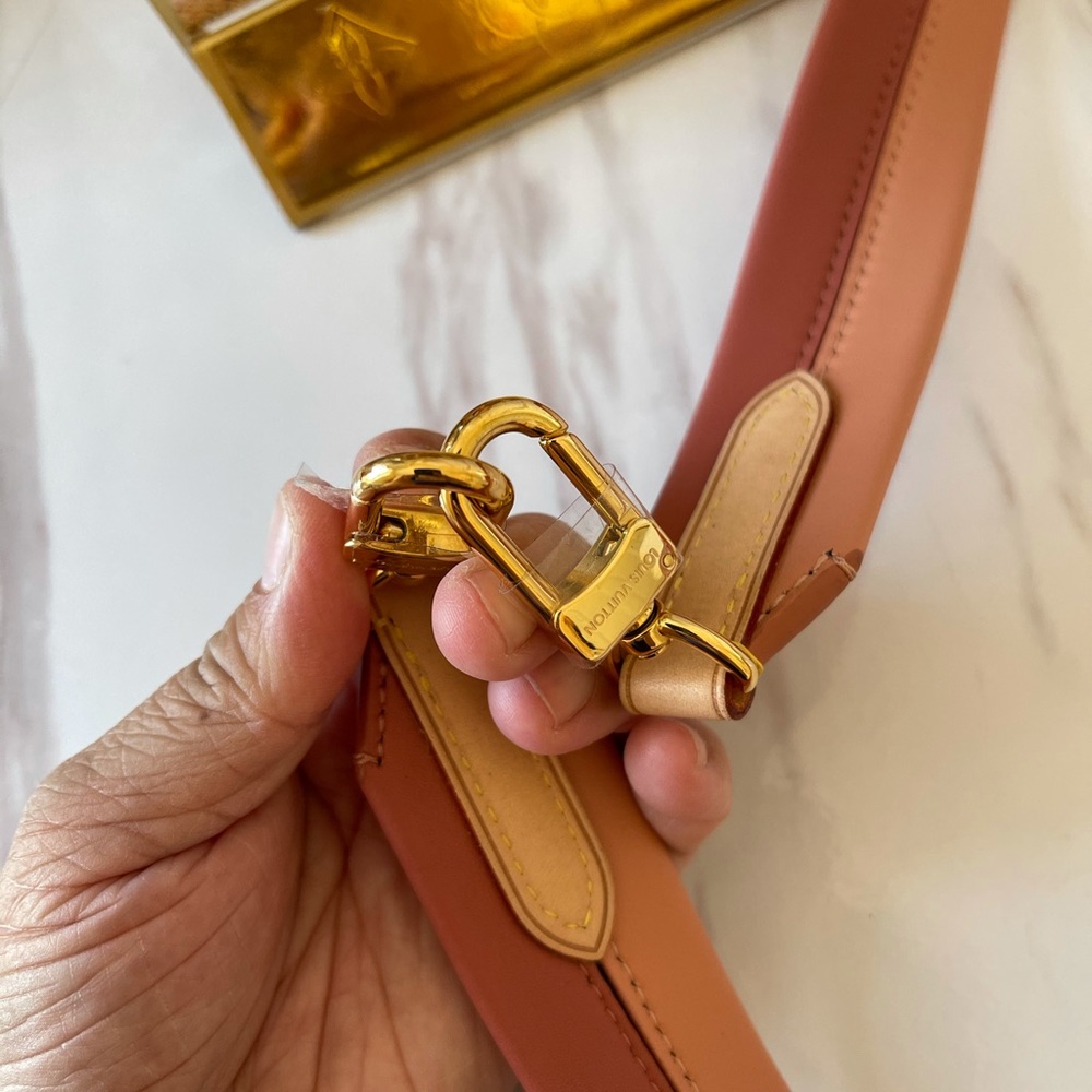Authentic replacement strap SOLD - Picture 5 of 6